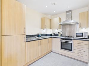 Kitchen- click for photo gallery